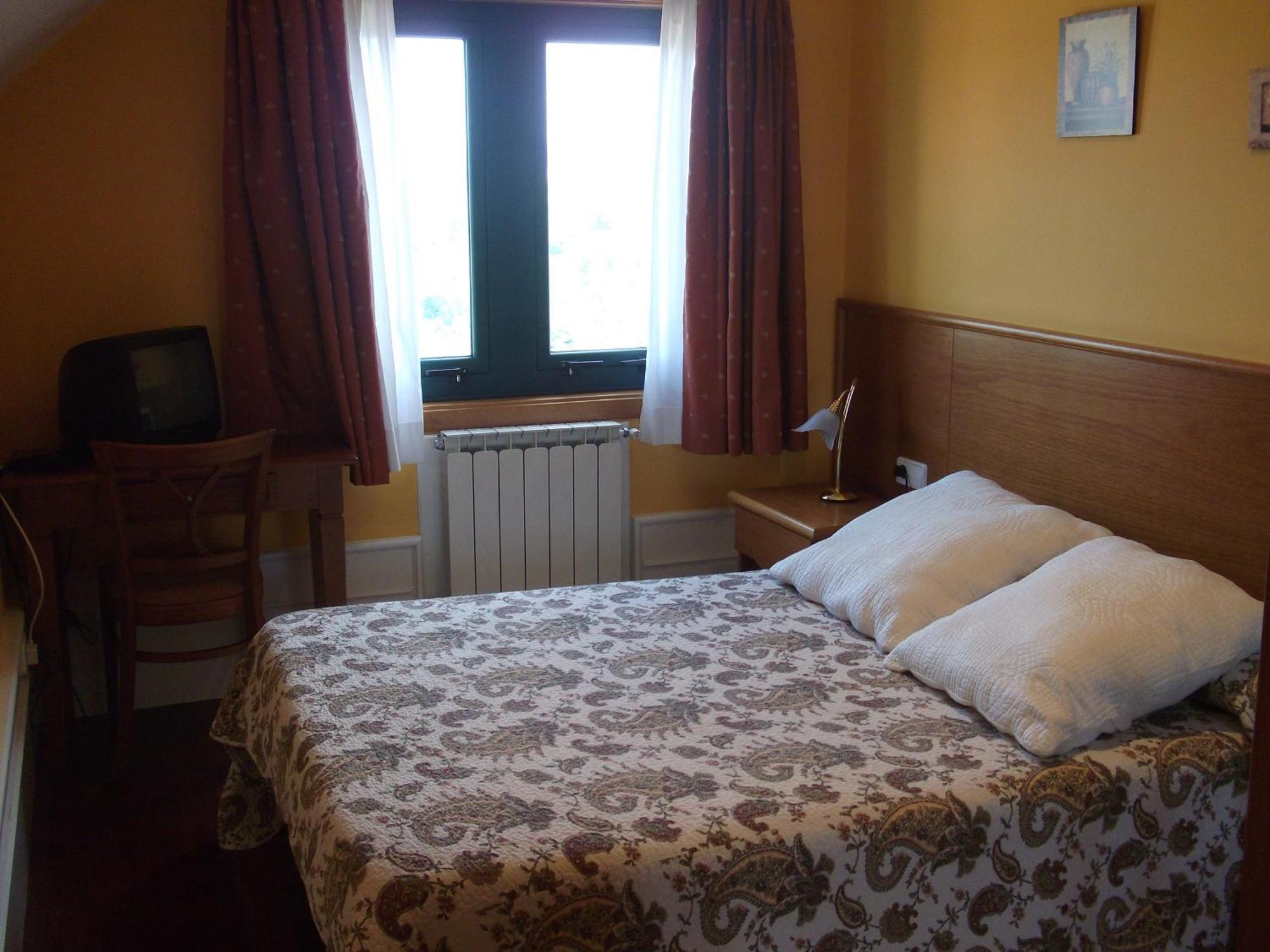 Val De Serantes Ferrol Exterior photo
